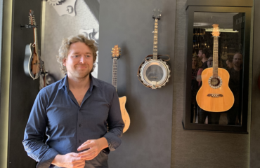 Visite showroom et usine Furch Guitars et interviews revendeurs français