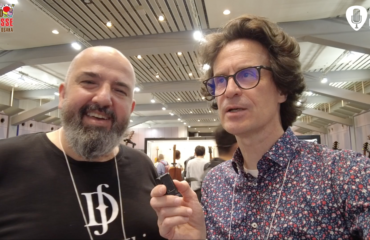 Emil de Djerjinski Guitars, interview et démo de guitare