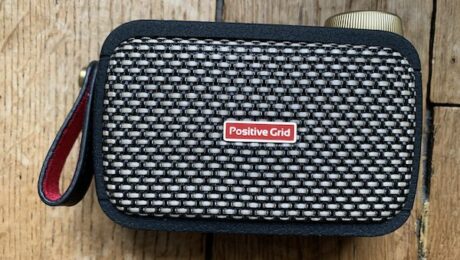 Spark Go, mini ampli guitare et enceinte Bluetooth : le compagnon parfait en vadrouille